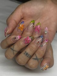 -171 Naillife