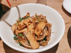 -聚鑫朋酸菜肥肠(文艺路口店)
