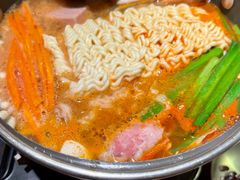 泡菜肥牛部队锅-春熙台韩国料理·章鱼肥牛(西丽店)