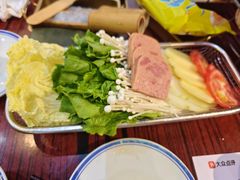 -沙胆彪炭炉牛杂煲(成都玉林店)