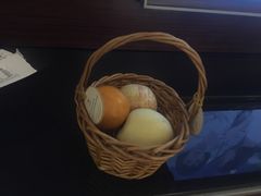 -武汉光谷广场杨家湾地铁站怡程酒店