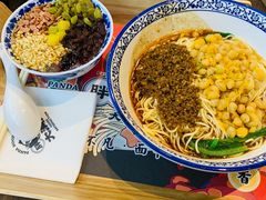 -亚皆老街南宁老友粉·米粉(印象城店)