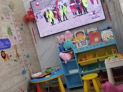-茂菊口腔连锁(浦东南路店)