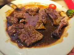 -吉布鲁牛排海鲜自助(假日国际店)