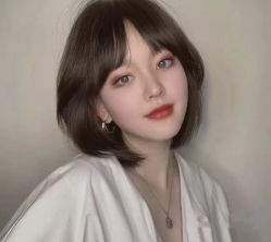 -变画·发型STUDIO