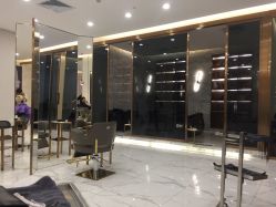 大厅-3AM HAIR SALON烫发染发接发