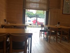 靠窗位-裕兴记·三虾面(西北街总店)