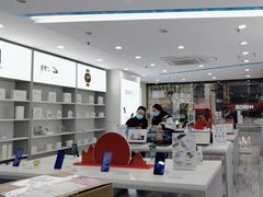 -荣耀授权专卖店(黄浦浙江中路店)