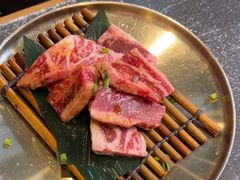 -草家酱蟹炭火烤肉店(珲春南路二店)