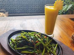 -Pundi Pundi Restaurant