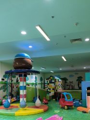 -汤姆小鸟(无锡宝龙广场店)