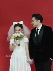 -唯一旅拍·颂当代影像艺术中心(上城店)