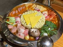 -恩你小木屋·韩式料理(假日广场店)
