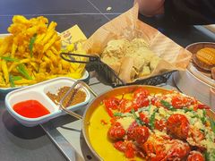 -老班长·小龙虾·鲜货烧烤大排档(金街美地店)