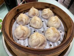 蟹黄汤包-食惠里小笼包面馆(越秀店)