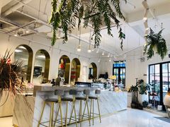 -Fridi Patisserie Cafe