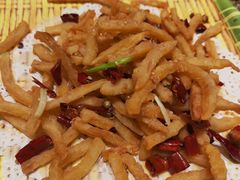 -肥肥虾庄·金牌油焖大虾(杨园滨江时代walk店)