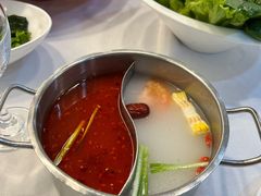 -德天肥牛海鲜火锅(龙吟坊店)