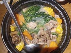 -隔壁老王·家常云南菜(花巷店)