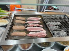-牛信亭韩国料理·炭火烤肉(紫藤路店)