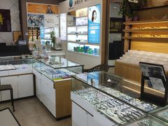 -精益眼镜(建三店)