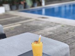 -喜洲吧·江畔老船厂·庭院餐厅(喜临院店)