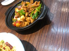 -民间瓦缸煨汤館(嵩山路店)