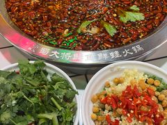 -蛙一刀·麻椒鱼火锅(金仙桥店)