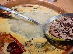 -洱火云南酸菜牛肉火锅(石景山当代商城店)