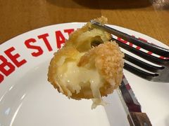 -Tube station站点比萨(王府井百货店)