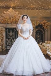 -伯瓷皇后婚纱艺术空间