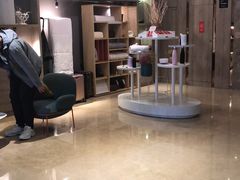 -西安大雁塔科技大学地铁站亚朵酒店