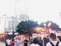 -八一好吃街·高品美食广场