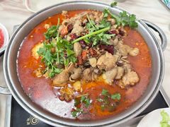 -彭记铁锅肥肠(东四总店)