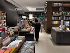 -茑屋书店(天目里店)