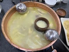 -朴小妹人参鸡汤火锅(长白山万达店)