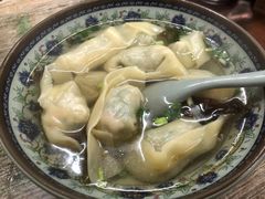 -无名氏宵夜小摊(祝家三姐妹馄饨店)