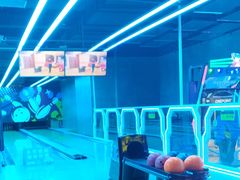 -世代星球·保龄球·镭战真人CS·团建(杨浦店)