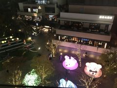 -虹桥新天地