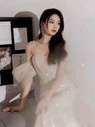 -Lady  Jane高端婚纱礼服馆