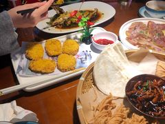 -魏铭鱼头捞饭(晋阳路店)