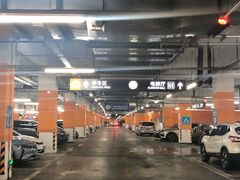 -浦江万达停车场