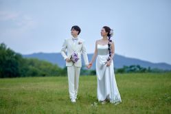 点击看大图 -至臻微拉婚纱摄影