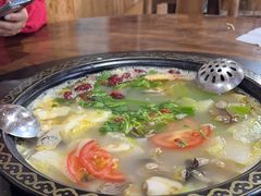 -八美镇邛崃土地坡饭店