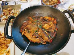 锅烧深海碟鱼头-大份-开海·红岛海鲜虾水饺(石老人店)