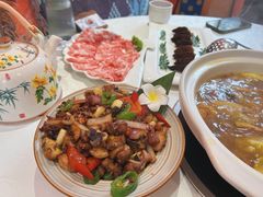 -菌林天下·野生菌汤锅