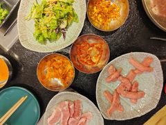 -臻牛烤肉