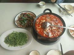 -鑫悦楼煎蟹·16年海鲜大排档