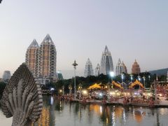 -东南亚风情赶摆街夜市