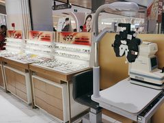 -爱视眸Eyeblling眼镜·依视路·蔡司镜片折扣店(百联南方商城购物中心)